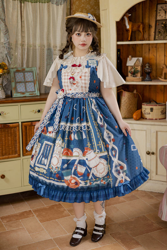 Finely Styled Dress with a Classic Vintage Look