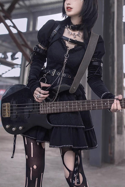 Subtly Elegant Dress with a Refined Vintage Look