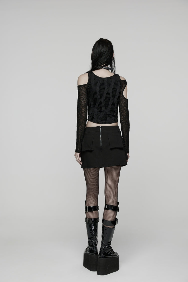 Casually Elegant Garment with a Refined Edge