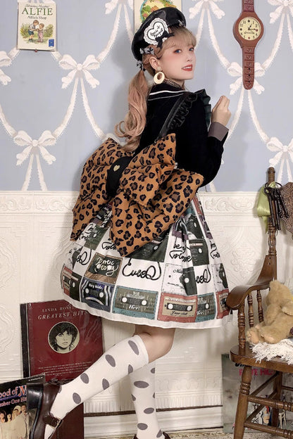 Finely Styled Garment with a Classic Vintage Look