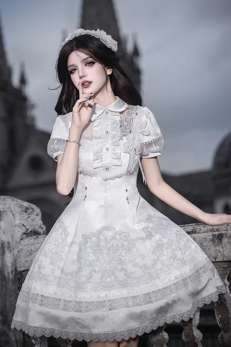 Subtly Elegant Dress with a Refined Vintage Look