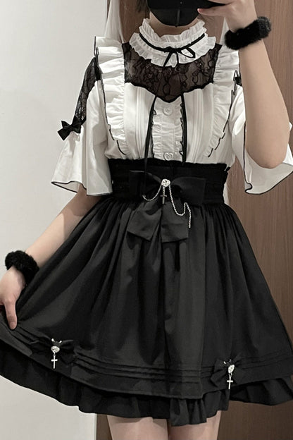 Effortlessly Elegant Garment with a Timeless Design