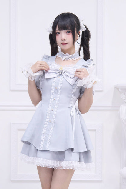 Subtly Elegant Dress with a Refined Vintage Look
