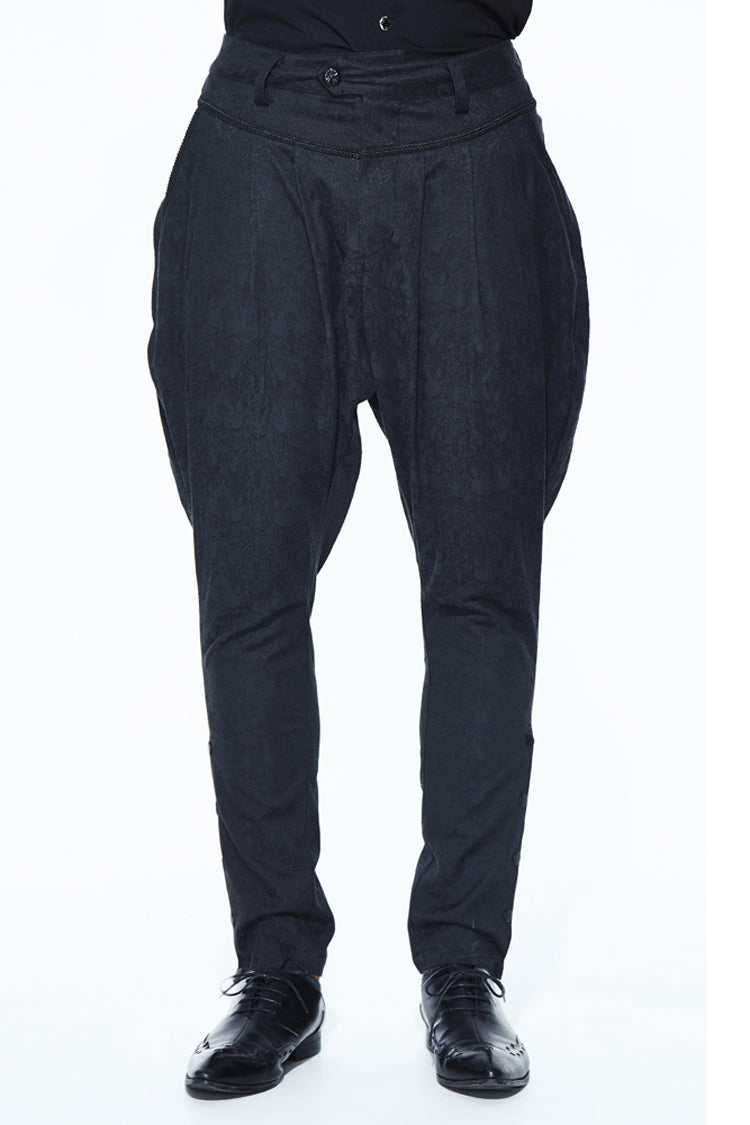 Classic Designed Pants in a Timeless Cut