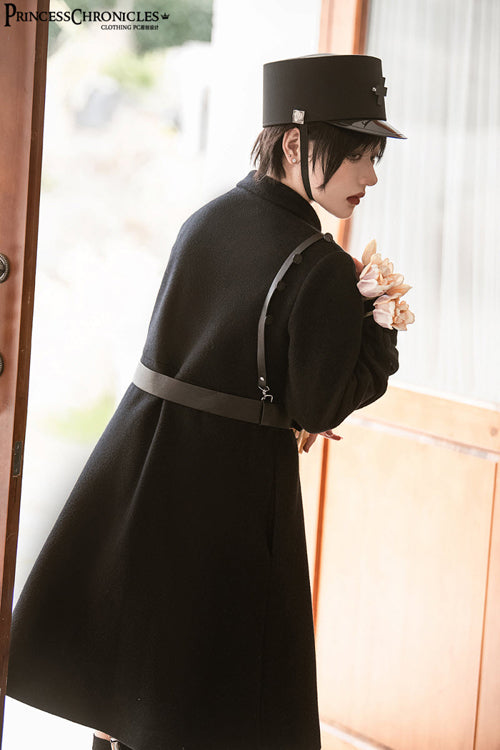 Classic Vintage Coat with a Flattering Fit