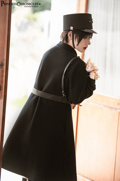 Classic Vintage Coat with a Flattering Fit