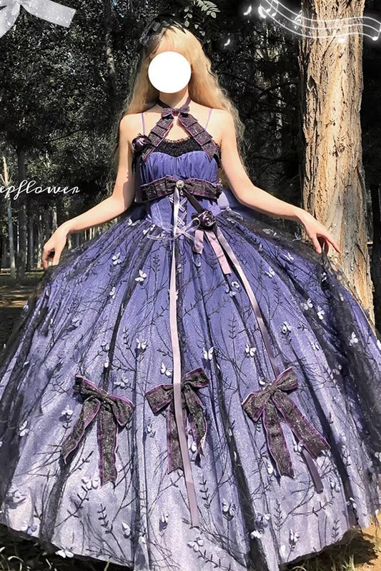Finely Styled Dress with a Classic Vintage Look