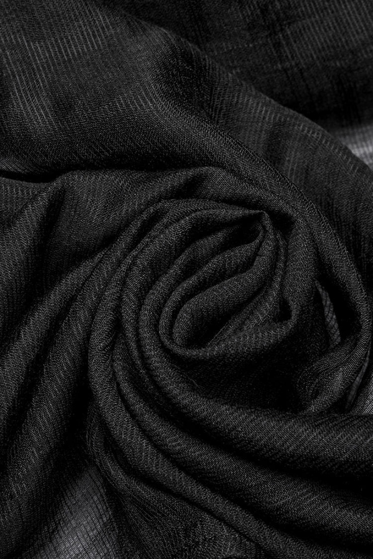 Finely Styled Garment with a Classic Vintage Look