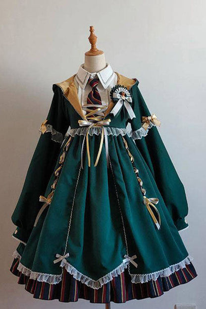 Finely Styled Dress with a Classic Vintage Look