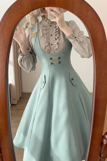 Casually Elegant Dress with a Refined Edge