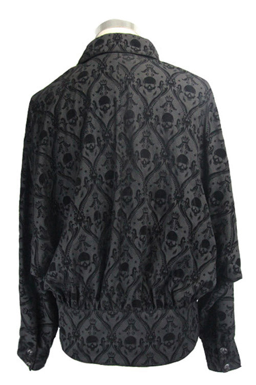 Beautifully Crafted Blouse in a Classic Style