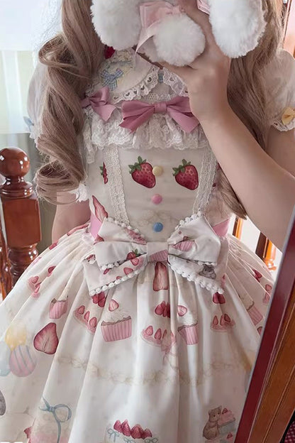 Vintage Style Dress with a Modern Fit