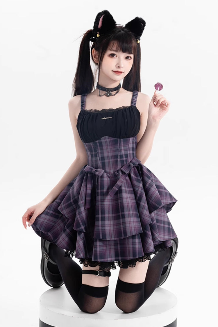 Subtly Elegant Dress with a Refined Vintage Look