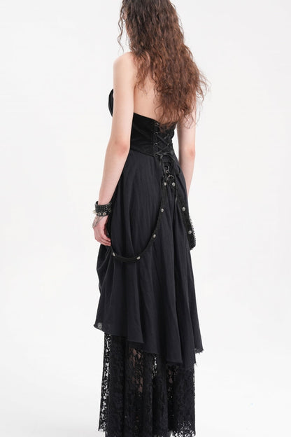 Subtly Elegant Dress with a Refined Vintage Look