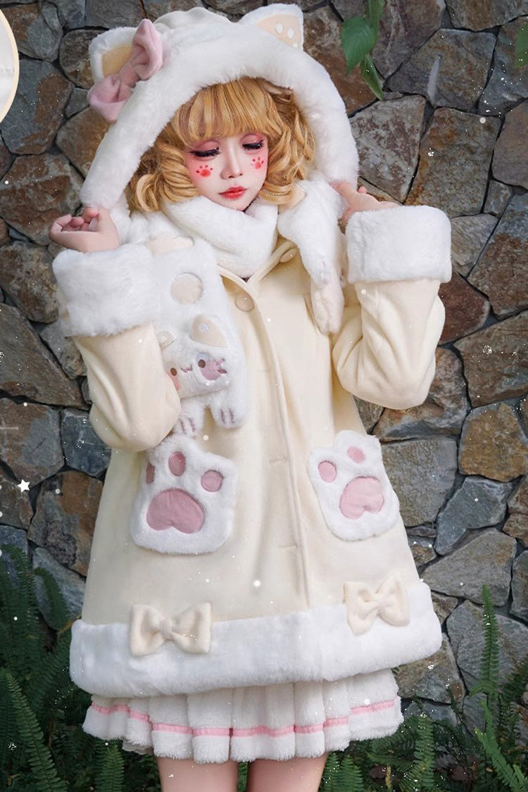 Casually Elegant Coat with a Refined Edge
