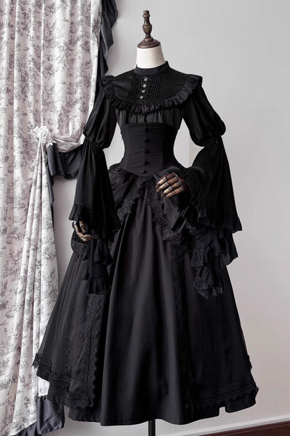 Classic Vintage Garment with a Flattering Fit