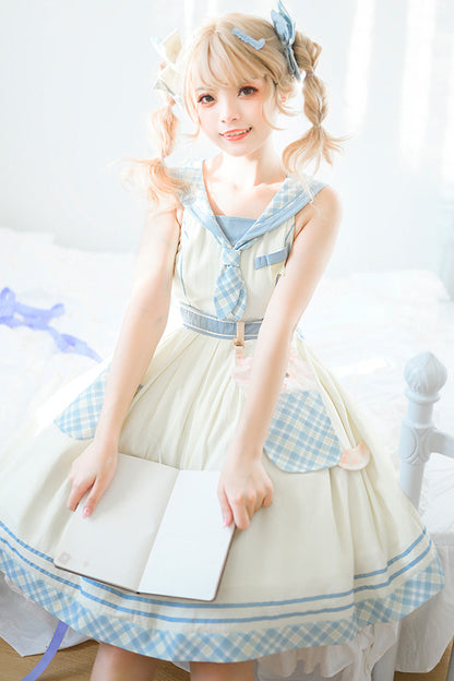 Casually Elegant Dress with a Refined Edge