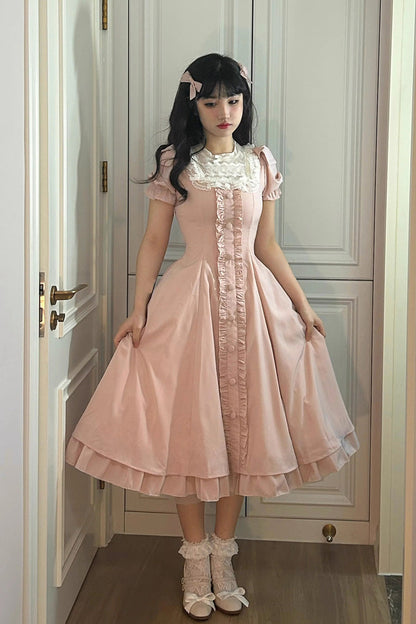 Beautifully Crafted Dress in a Classic Style