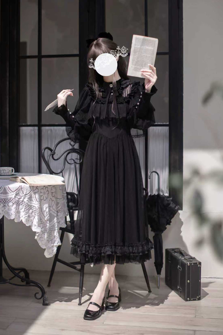 Subtly Elegant Dress with a Refined Vintage Look