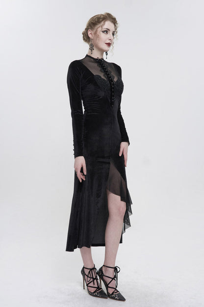 Finely Styled Dress with a Classic Vintage Look