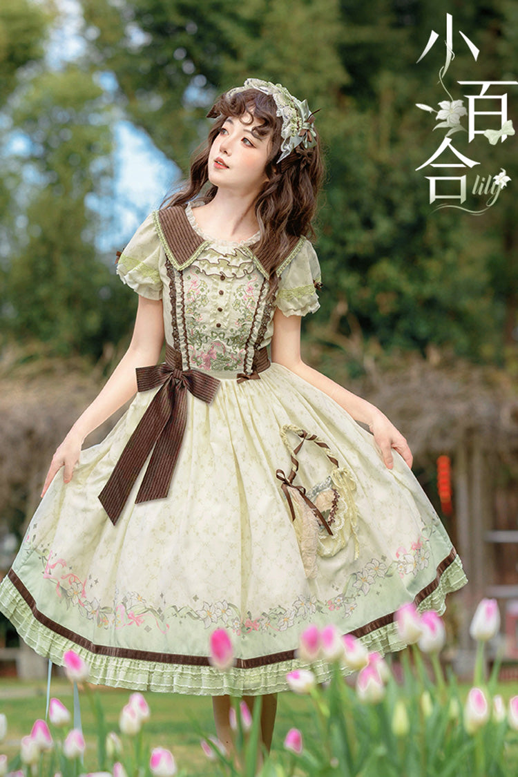 Subtly Elegant Dress with a Refined Vintage Look