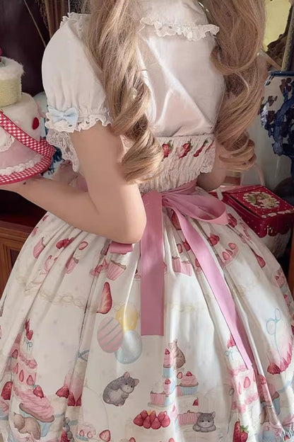 Classic Vintage Dress with a Flattering Fit