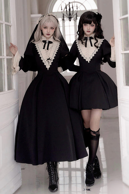 Subtly Elegant Dress with a Refined Vintage Look