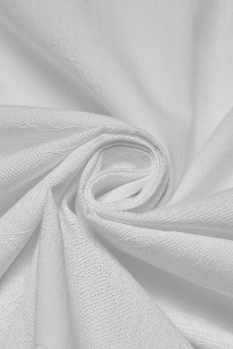 Effortlessly Elegant Blouse with a Timeless Design