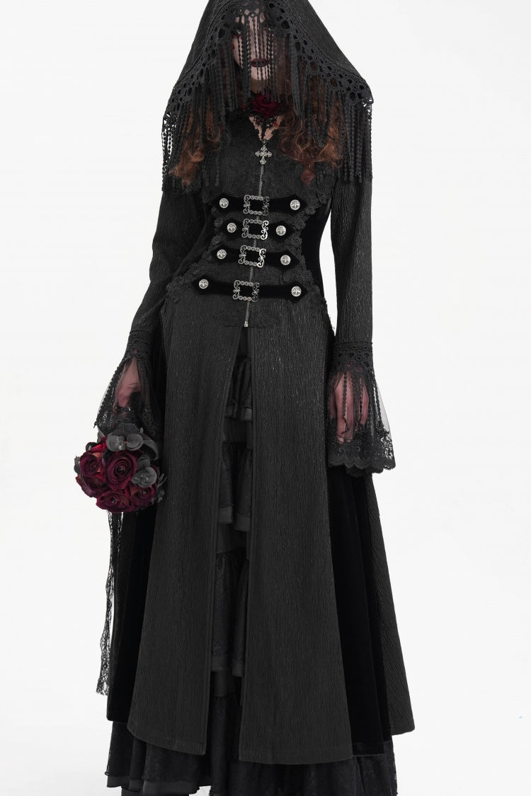 Finely Styled Coat with a Classic Vintage Look