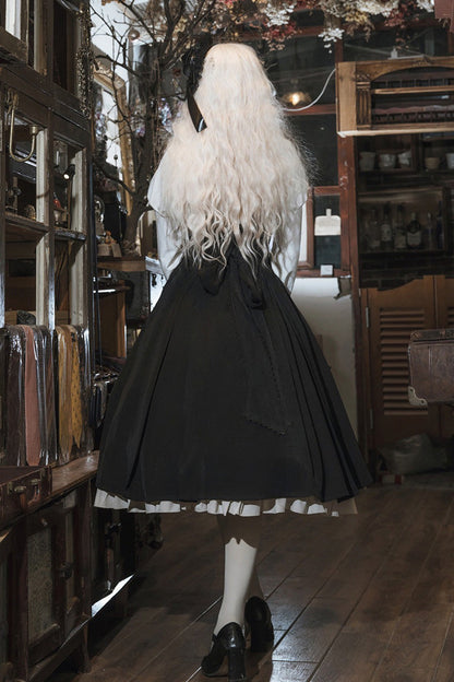 Vintage Style Dress with a Modern Fit