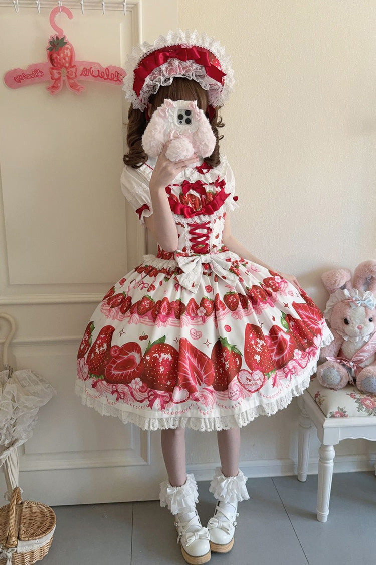 Finely Styled Dress with a Classic Vintage Look