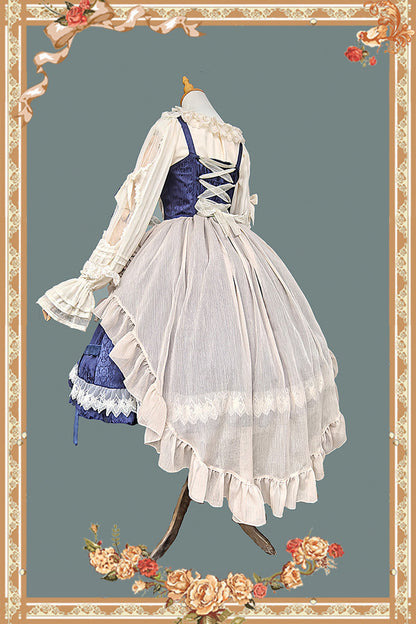 Subtly Elegant Dress with a Refined Vintage Look