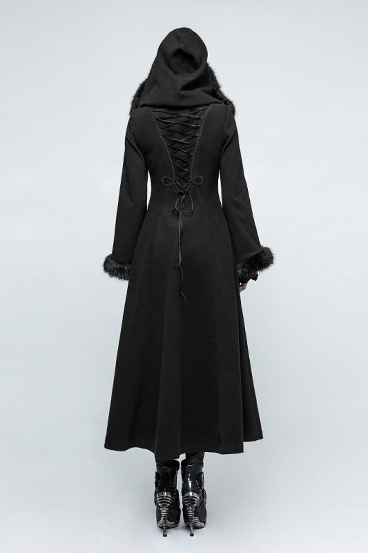 Beautifully Finished Coat in a Timeless Design