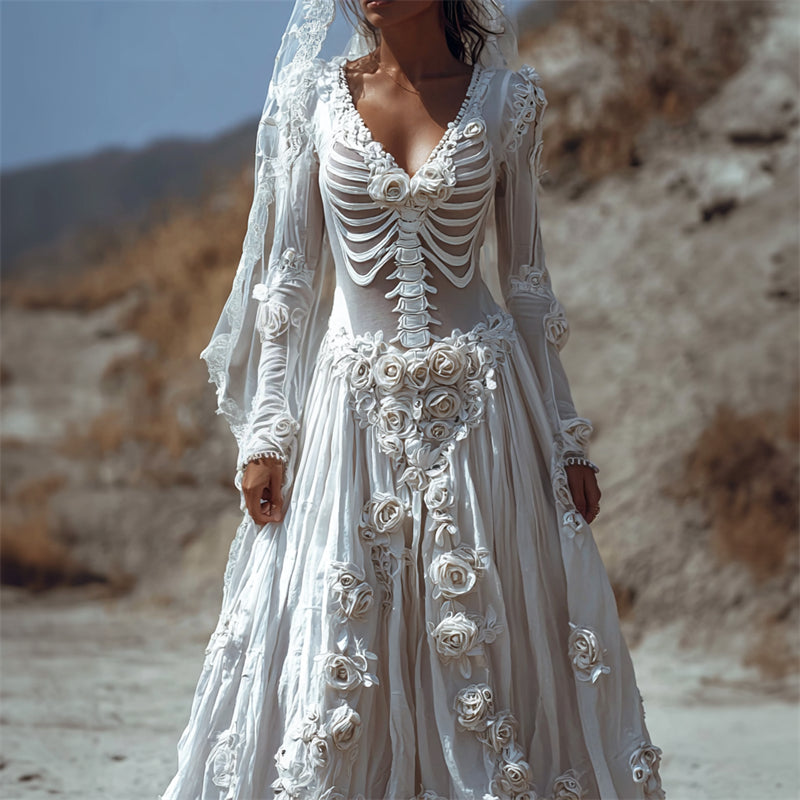 Beautifully Finished Dress in a Timeless Design