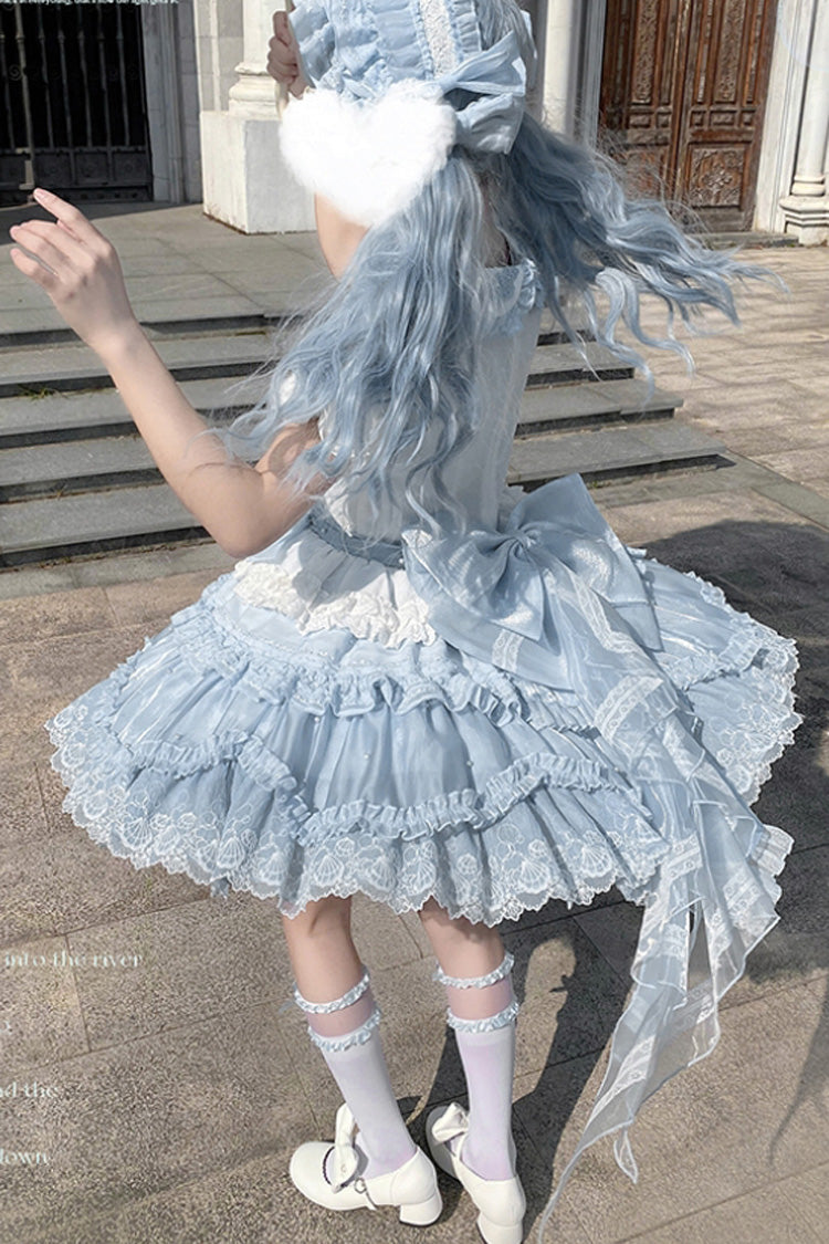 Subtly Elegant Dress with a Refined Vintage Look