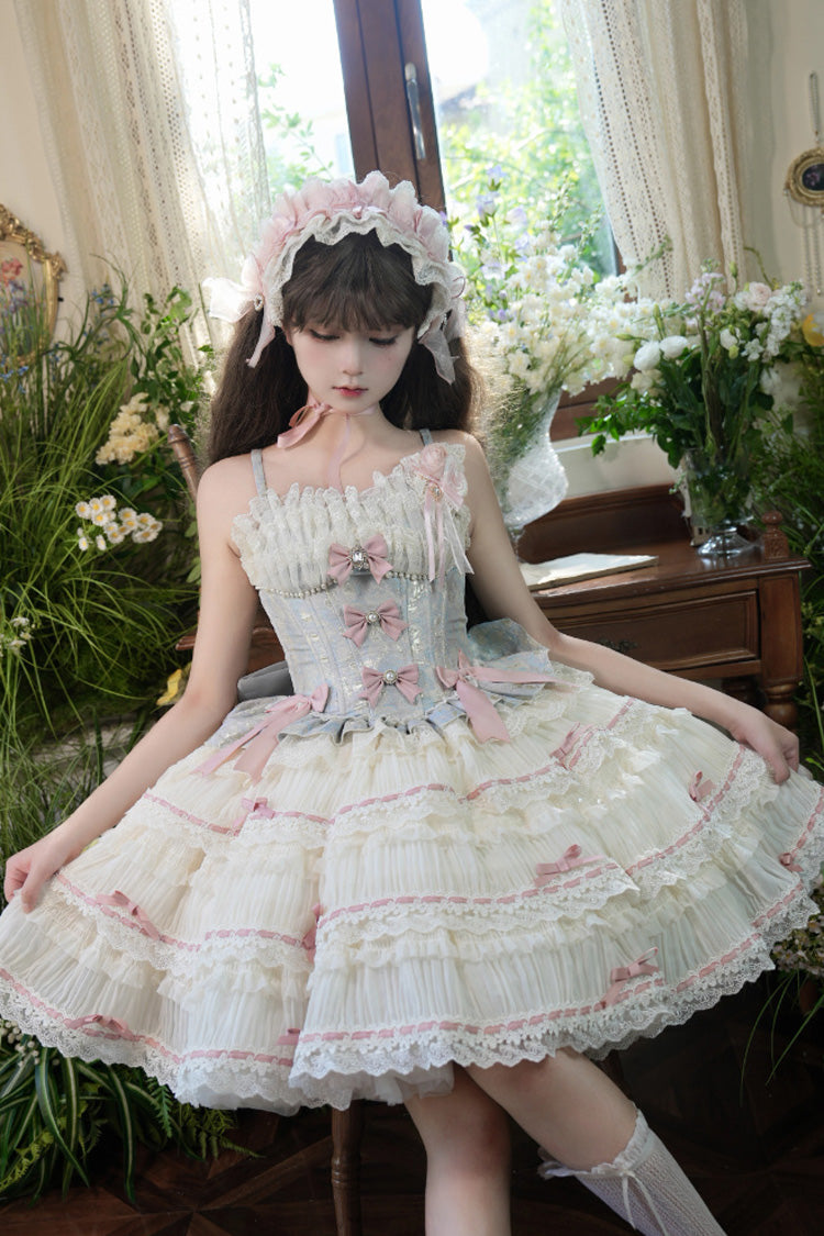 Subtly Elegant Dress with a Refined Vintage Look