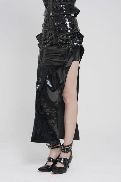 Subtly Elegant Garment with a Refined Vintage Look