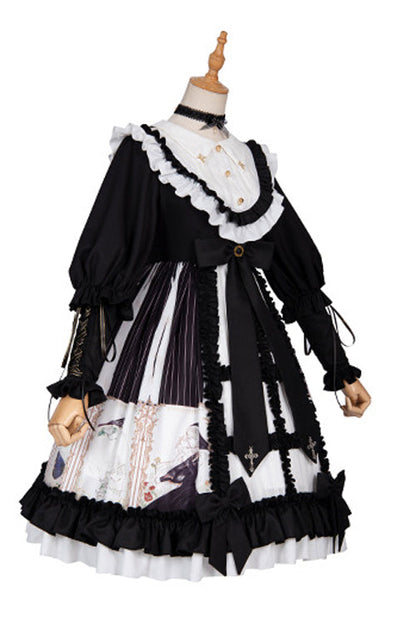 Finely Styled Dress with a Classic Vintage Look