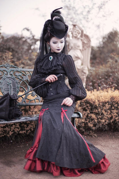 Effortlessly Elegant Garment with a Timeless Design
