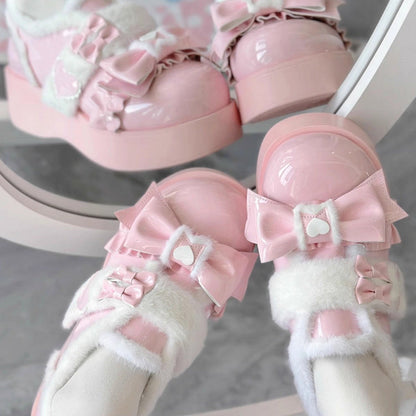 Subtly Elegant Shoes with a Refined Vintage Look