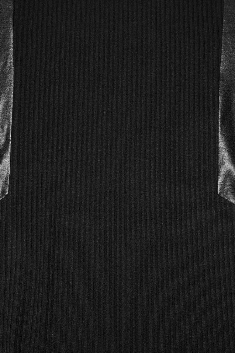Black Round Collar Long Sleeves Spliced Eyelet Punk T-shirt