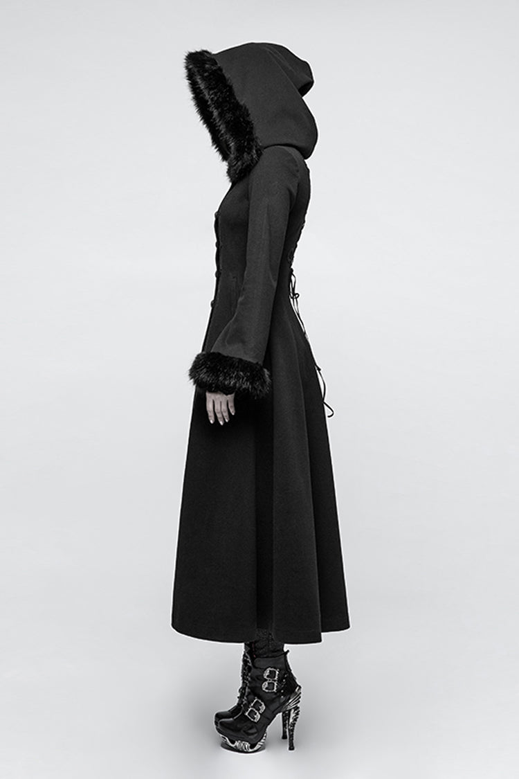 Beautifully Finished Coat in a Timeless Design