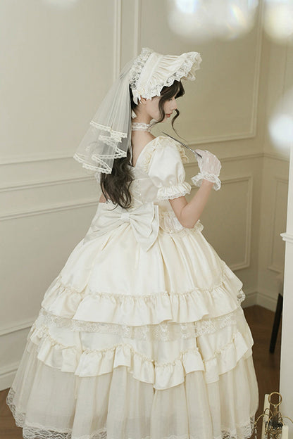 Beautifully Crafted Dress in a Classic Style