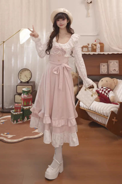 Beautifully Crafted Dress in a Classic Style
