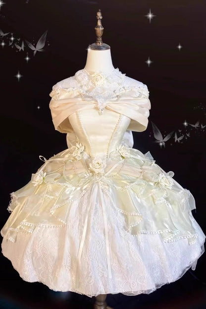 Beautifully Finished Cardigan in a Timeless Design