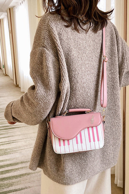 Effortlessly Elegant Bag with a Timeless Design