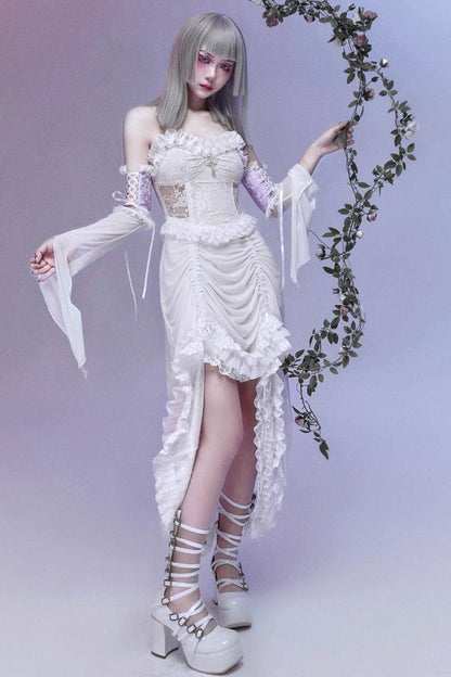 Subtly Elegant Dress with a Refined Vintage Look