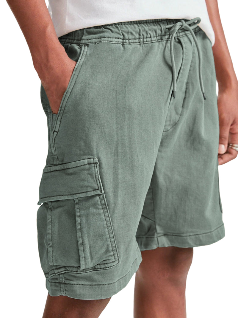 Effortlessly Elegant Pants with a Timeless Design