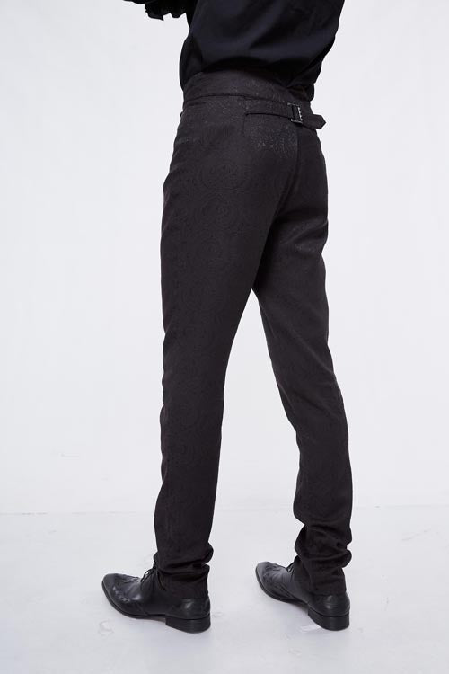 Thoughtfully Designed Pants in a Timeless Style