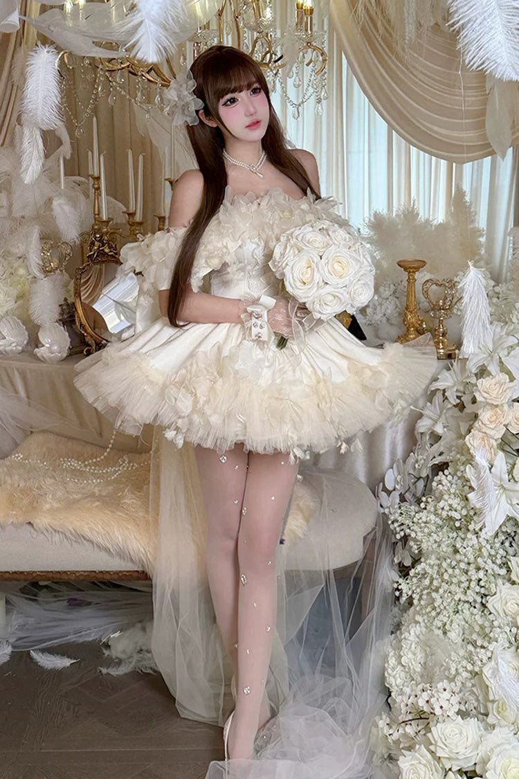 Finely Styled Dress with a Classic Vintage Look